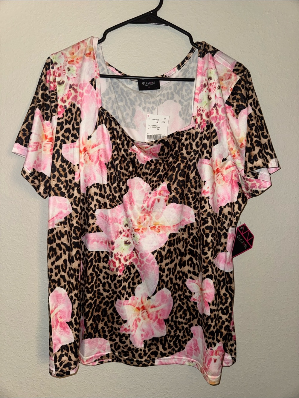 Gemstone Pink Floral Leopard Print V-Neck Top